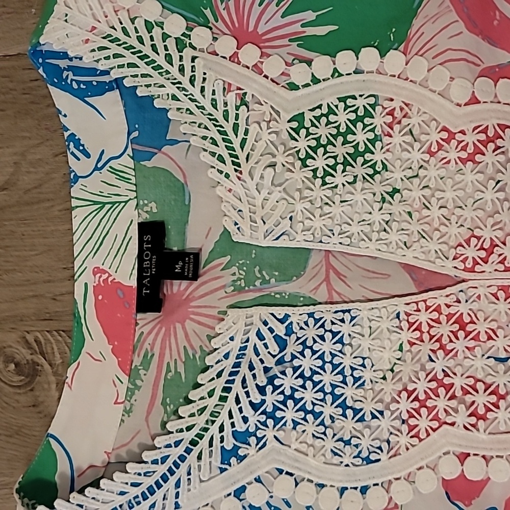 Talbots
Tunic Top
Petite Medium - Picture 4 of 8